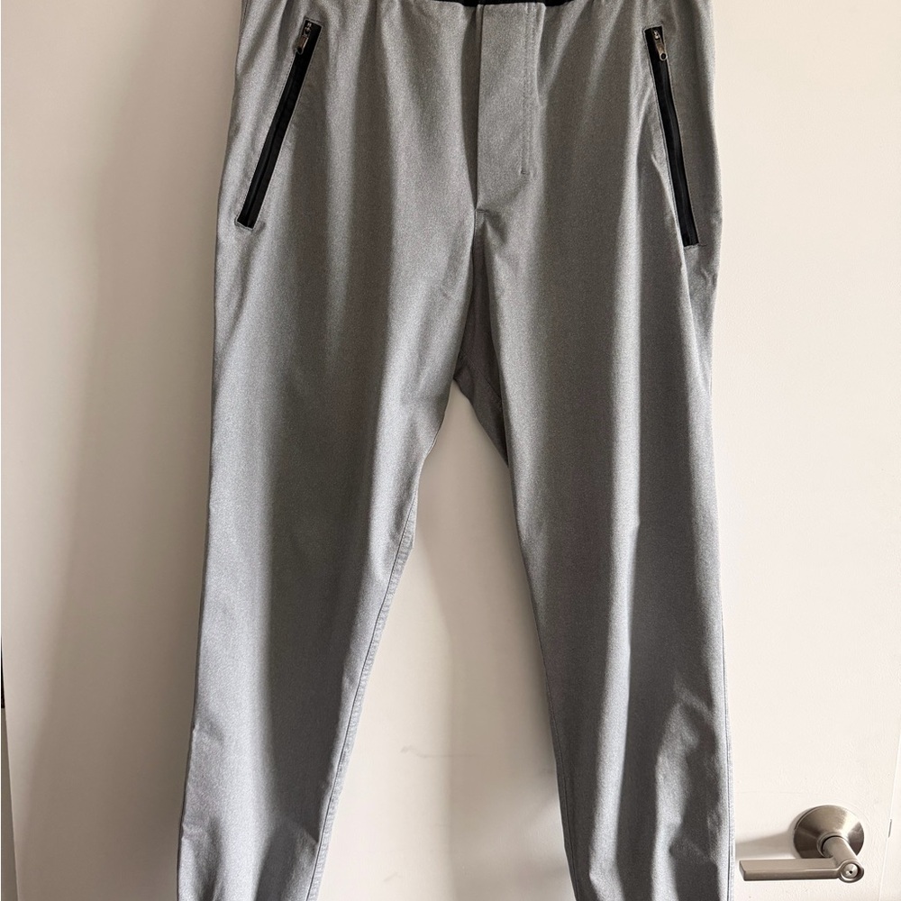 Lululemon Athletic Gray Joggers Men’s size M